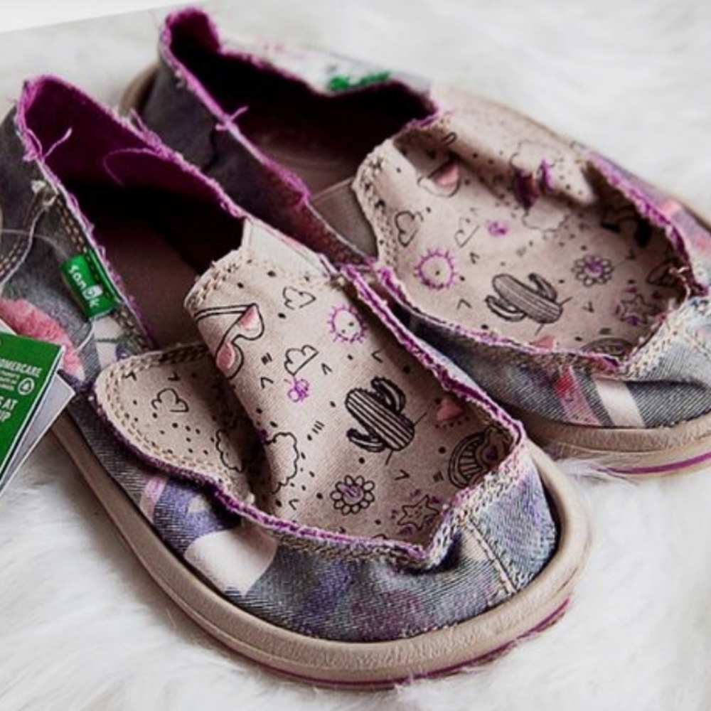 Girls Sribble Shoe Sanuks